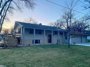 1800 W 5th Ave N, Clear Lake, IA 50428