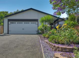 17029 Oculto Ct, San Diego, CA 92127