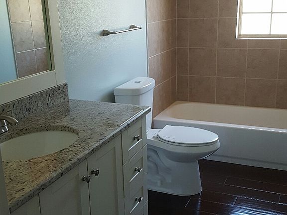 5th image of 4421 Longbow Dr