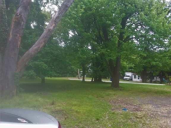 Front Side Yard