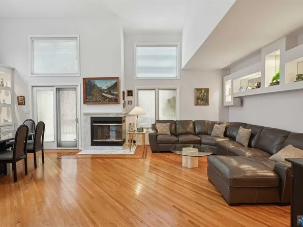 32 Andrea Dr, North Caldwell, NJ 07006