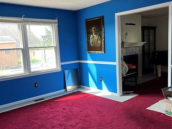 4th image of 4412 Brandon Ln