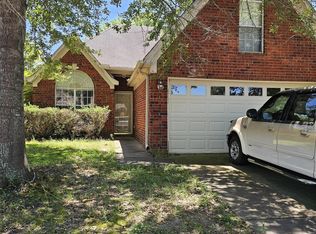 9883 Devon Ridge Dr, Olive Branch, MS 38654