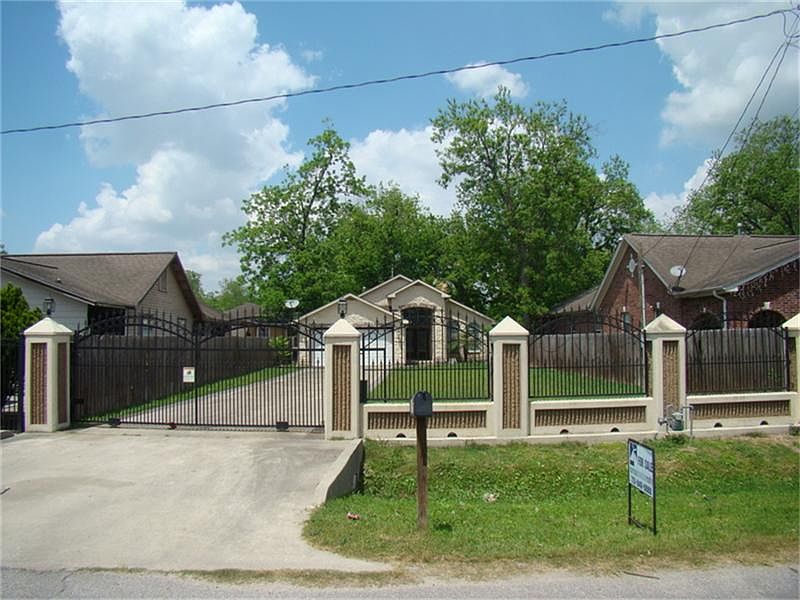 Front outside the gates