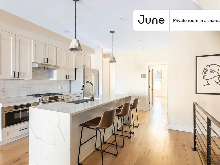 1340 Harvard St NW #C — Photo 9