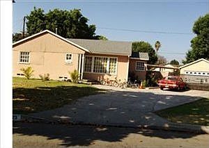 1st image of 1023 W Leewood St