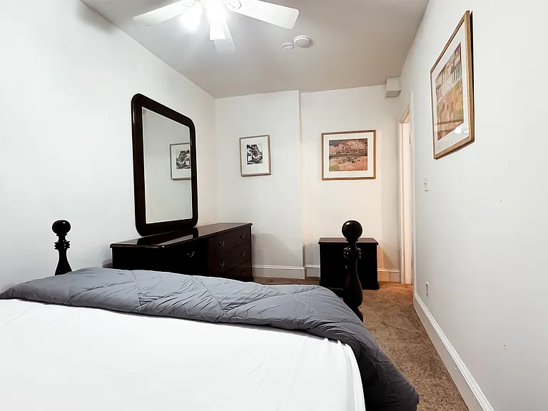 1232 Half St SW #B — Photo 7