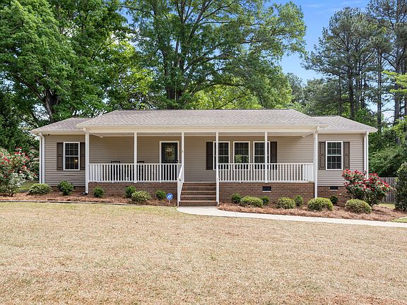2nd image of 217 Winterlocken Dr