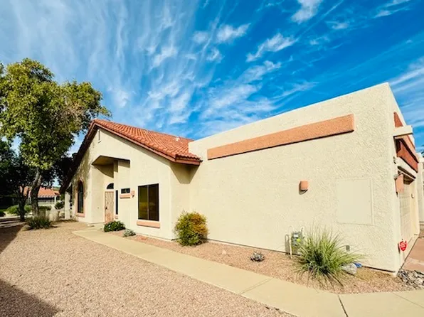 8717 N Johnny Miller Dr, Tucson, AZ 85742