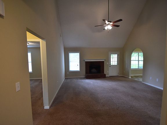 2nd image of 1785 Alcovy River Dr
