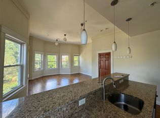 6 Giles Park APT 2, Somerville, MA 02143