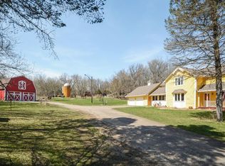 12560 Saint Croix Trl N, Stillwater, MN 55082