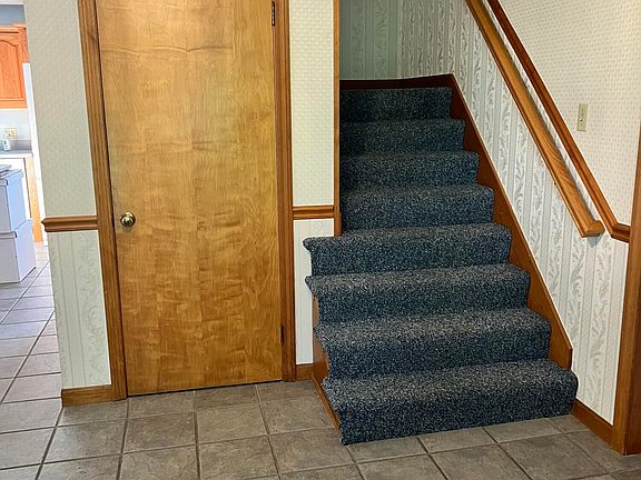2nd image of 298 Perham Street