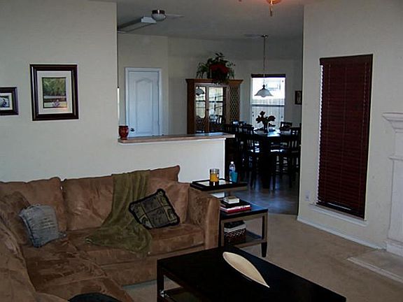 3rd image of 213 Cloudcroft Dr