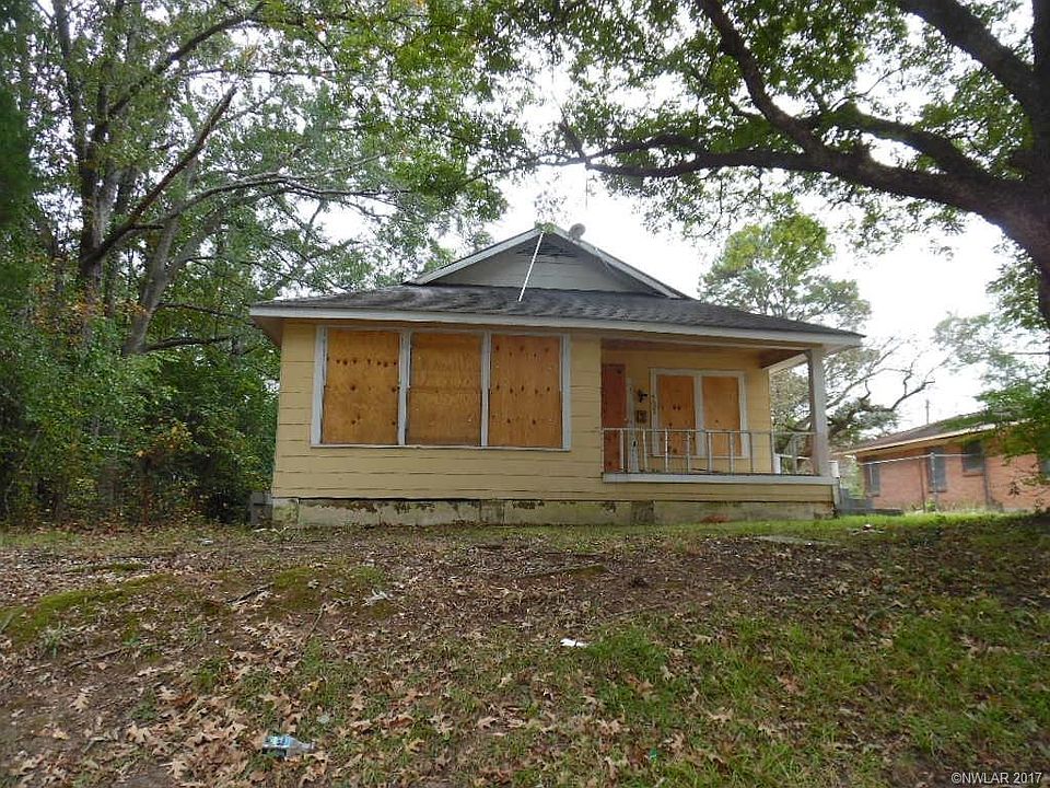 1st image of 131 E Olive St