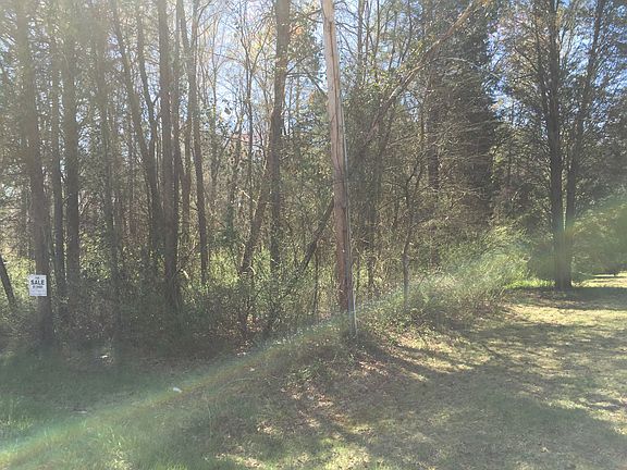 2nd image of 8217 Cedarbrook Dr