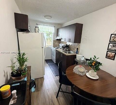 4th image of 1607 NW 16th Ave APT 5