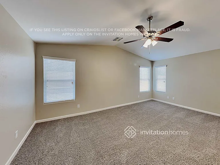 15164 W Adams St — Photo 8