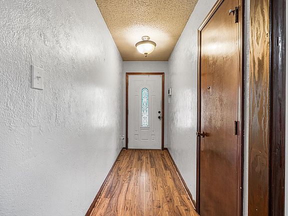 4th image of 96 Creekwood Dr