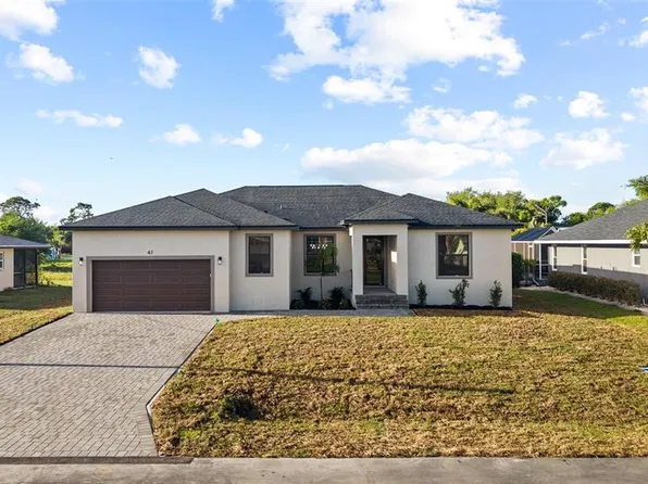 41 Mark Twain Ln, Rotonda West, FL 33947