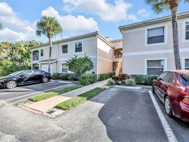1044 Woodshire Ln #B211 — Photo 26