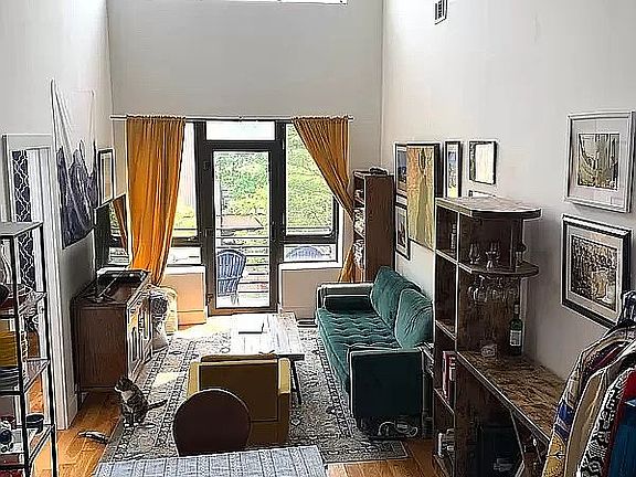 2nd image of 194 Stuyvesant Ave #3R