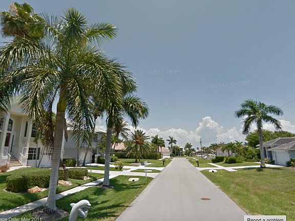 3rd image of 1873 N Bahama Ave