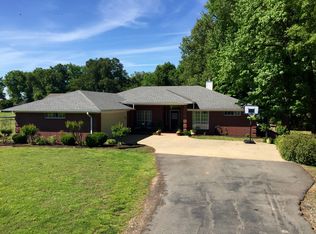 23 Wilson Cove Rd, Morrilton, AR 72110