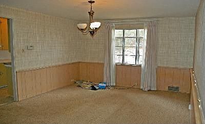 3rd image of 1260 Monaco Pkwy