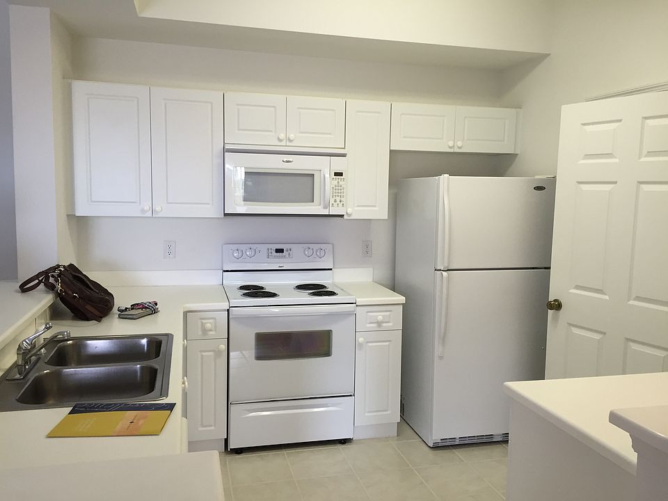 1st image of 9065 Colby Dr APT 2521