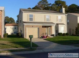 17 Kincaid Ln, Hampton, VA 23666
