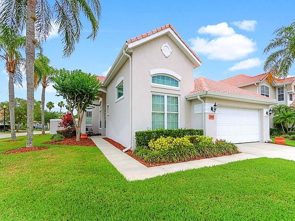 4th image of 13333 Lake Turnberry Cir