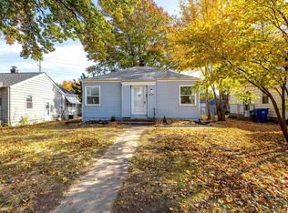 2627 Esplanade Ave, Davenport, IA 52803