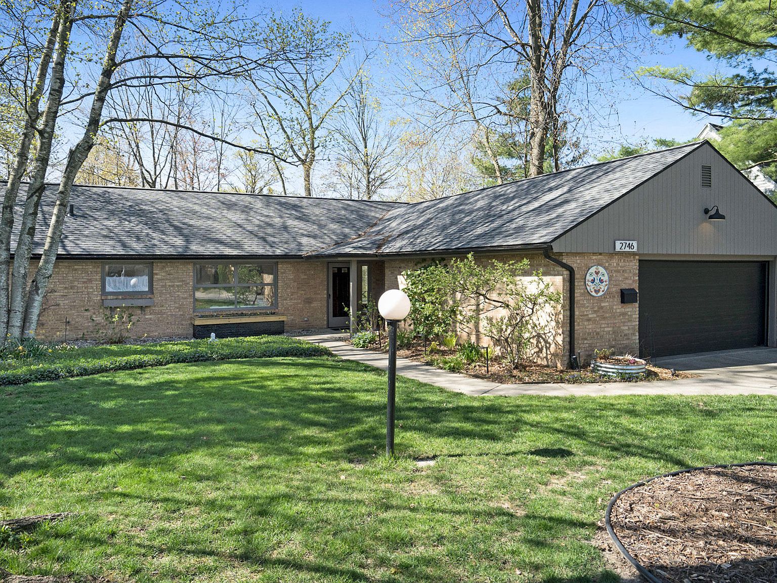 2746 Maplewood Dr SE, East Grand Rapids, MI 49506 Zillow