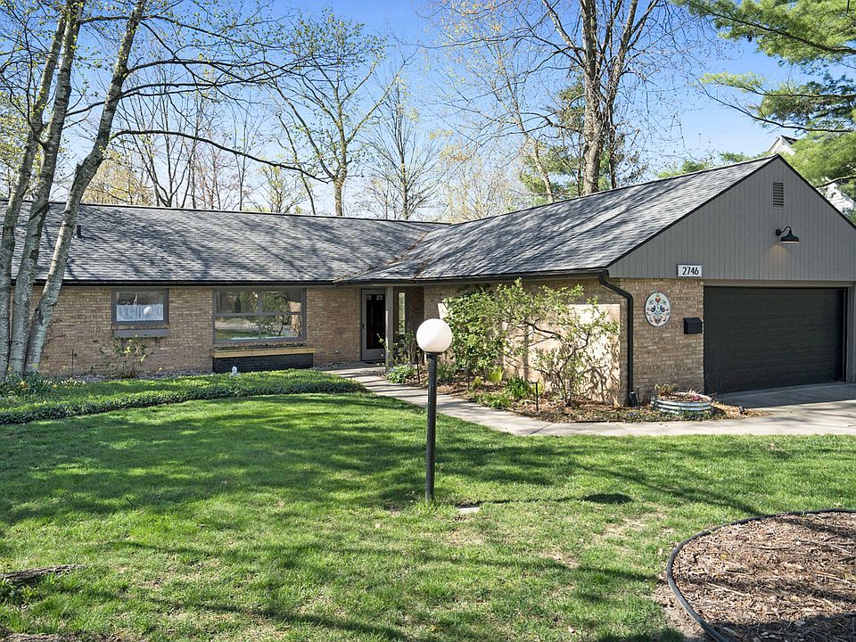 1st image of 2746 Maplewood Dr SE