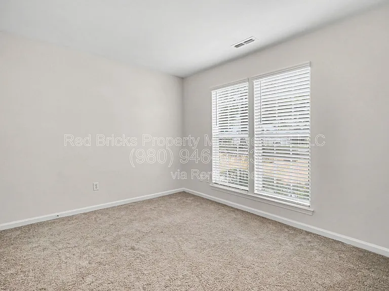 15826 Marvin Rd — Photo 7