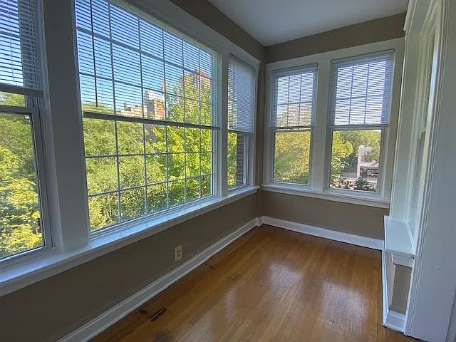 5314 N Winthrop Ave #3E — Photo 6
