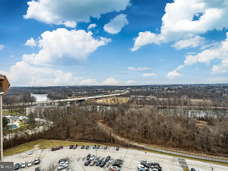 21510 Valley Forge Cir #1510 — Photo 34