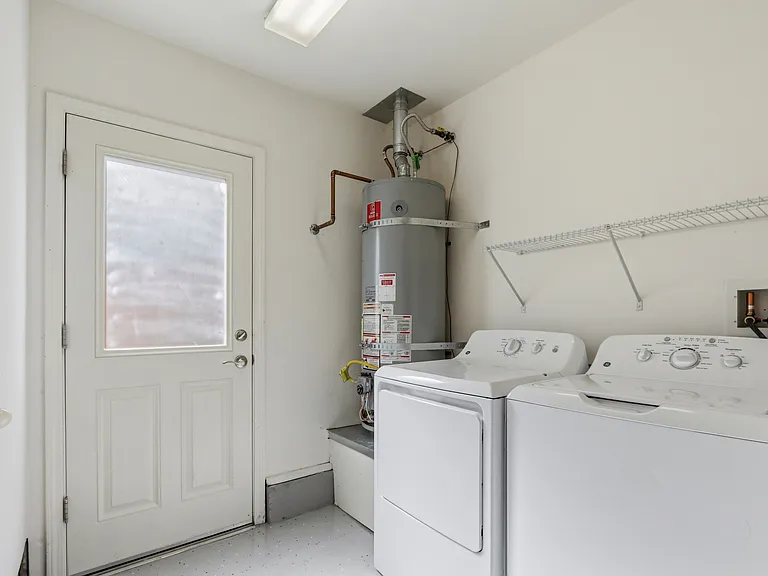 107 Kim Louise Dr #1 — Photo 22