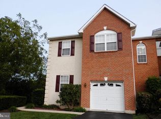 948 Cholet Dr, Collegeville, PA 19426