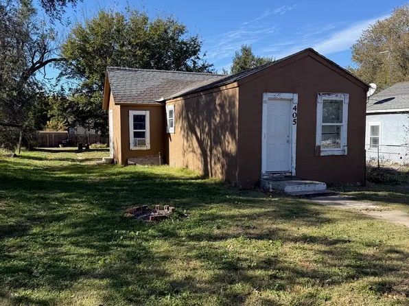 405 5th St, Woodward, OK 73801