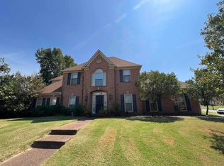 1710 Bridle Glen Ln, Cordova, TN 38016