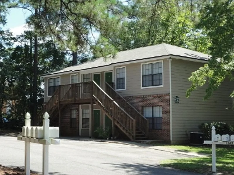2 bed, 2.0 bath, 770 sqft, $1,000 — Photo 3