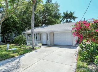 824 Myrtle St, Sarasota, FL 34234