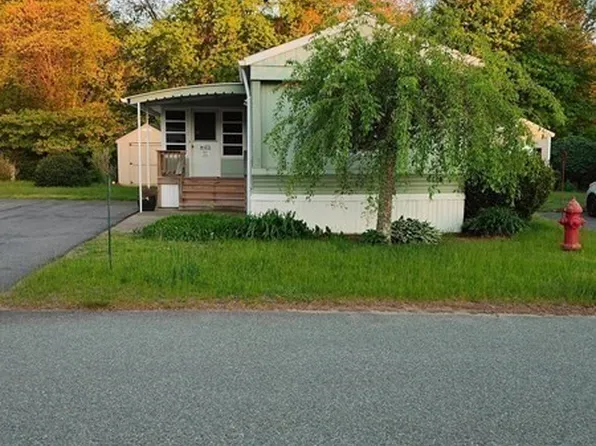 22 Thayer Dr, Taunton, MA 02780
