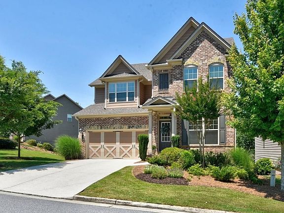 2nd image of 1500 Roswell Manor Cir