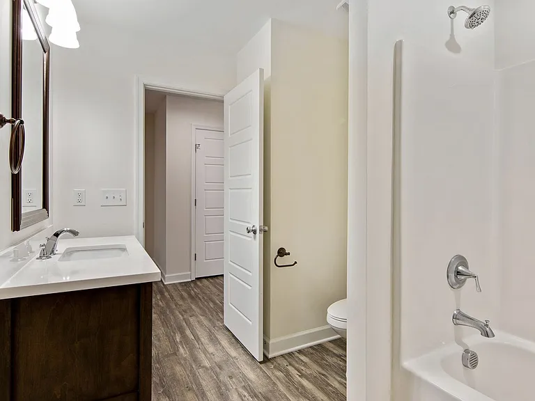 108 Brickyard Ln — Photo 6