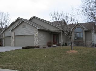 6161 N Ridge Dr, Savage, MN 55378