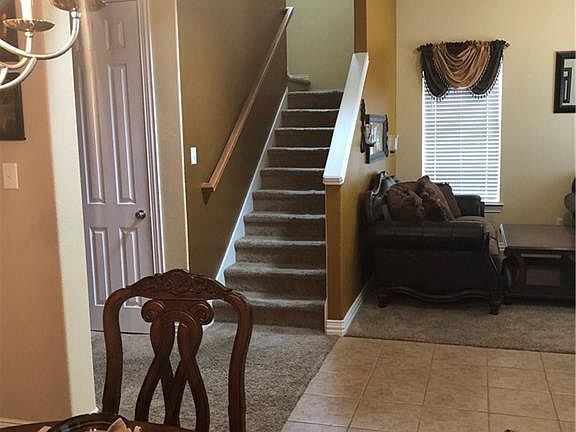 5th image of 619 Hearthstone Dr
