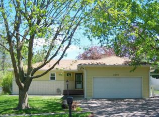 2010 S 6th St, Marshalltown, IA 50158